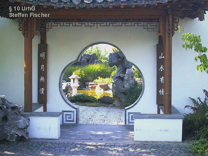 Chinesischer Garten></td>
      </tr>
       <tr>
       <td  align=